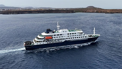 cruise ship